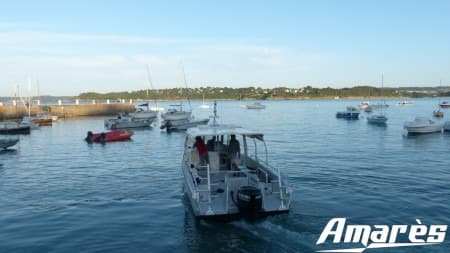 amares.fr, Térénez 8.80 Cabine, bateau aluminium, plaisance et plongée sous-marine