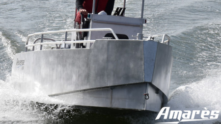 amares.fr, Reverse 4.60, bateau aluminium, plaisance et professionnels